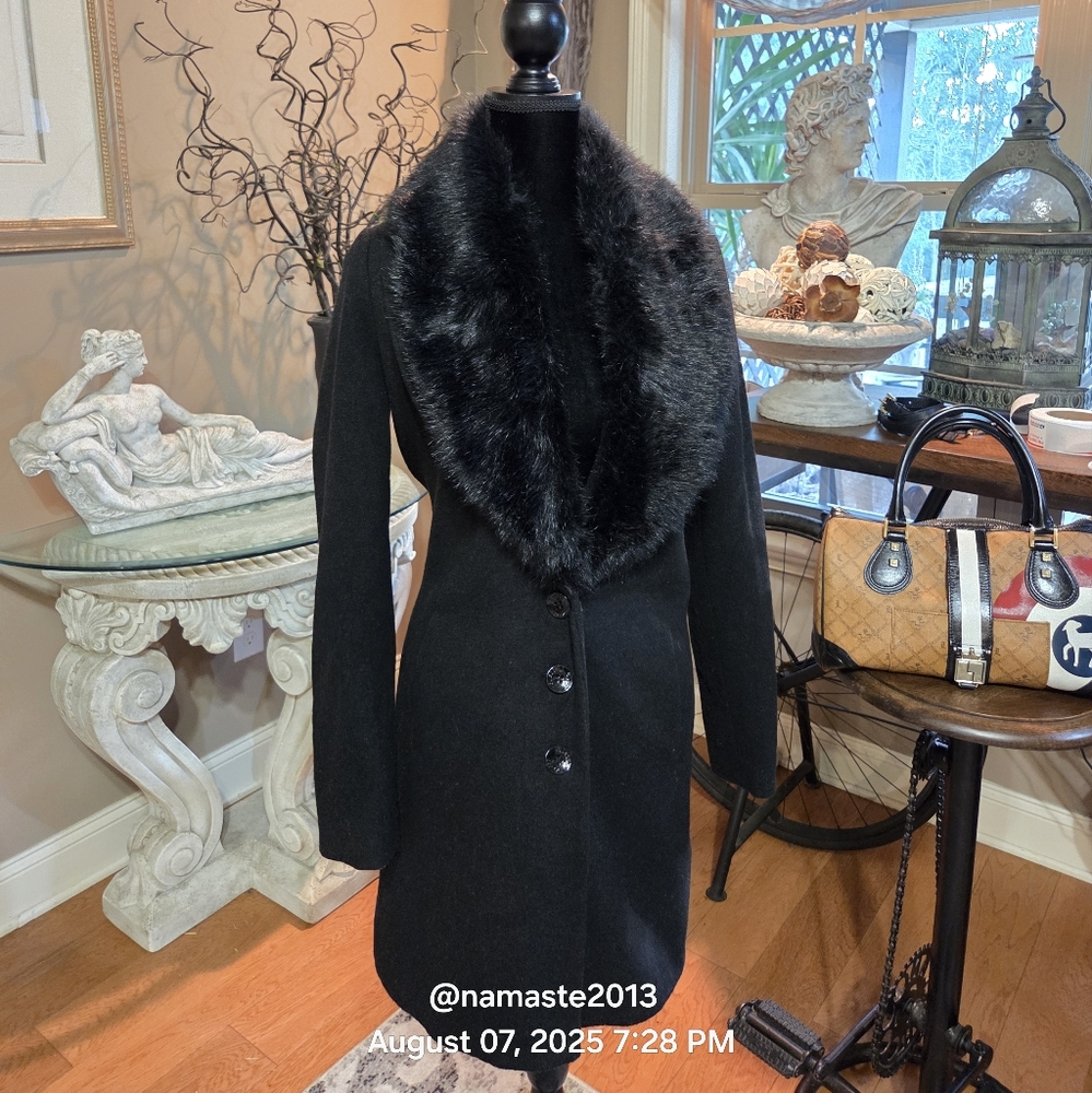 Guess Wool Blend Long Over Coat. Faux Fur Collar Designer Winter #90